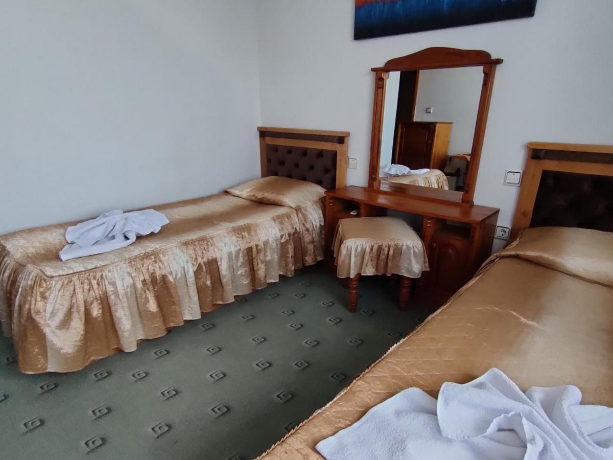 Guest Rooms Grachenovi Bansko Eksteriør billede